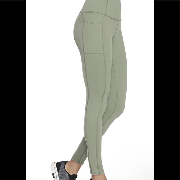 Skechers Ladies' 7/8 GOWALK Tight. Side ~L~. - Picture 3 of 3